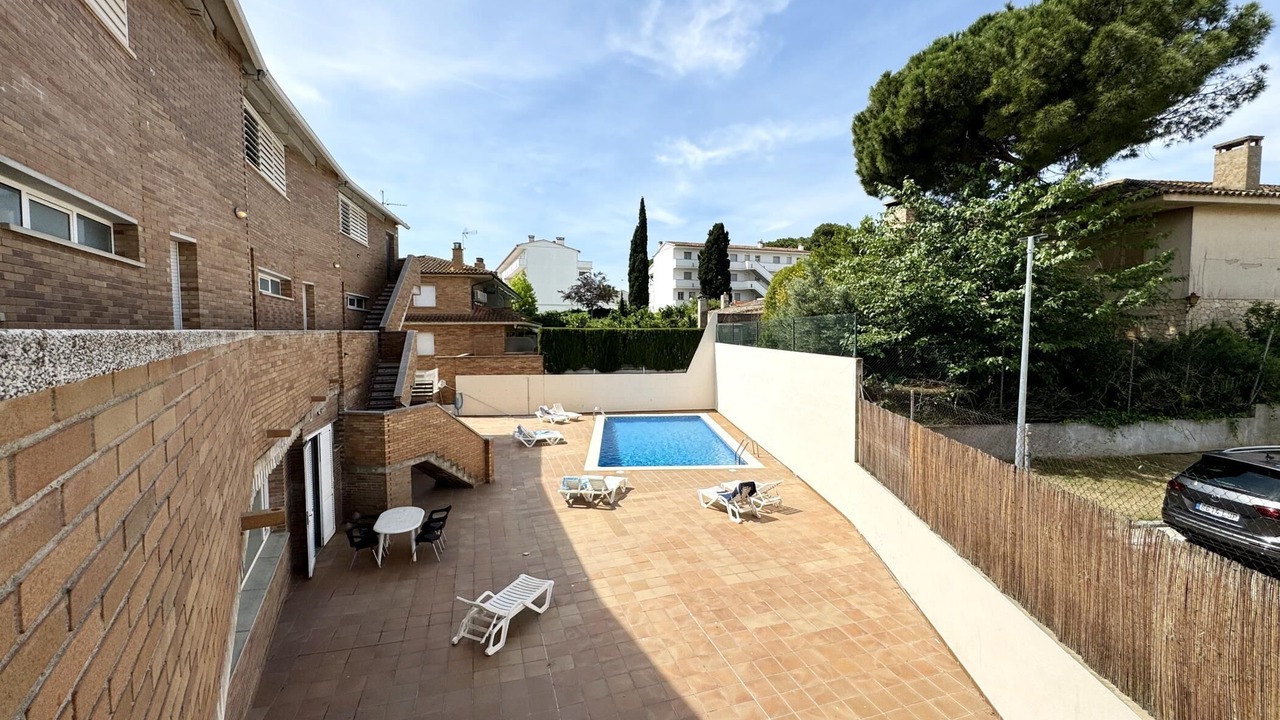 Photo of Patio Balcony in L'Escala