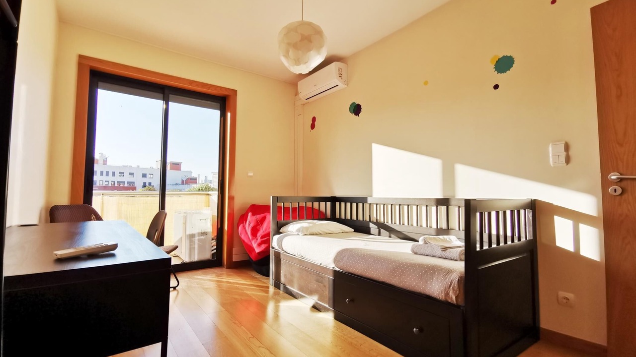 Photo of Bedroom in Parque das Nacoes