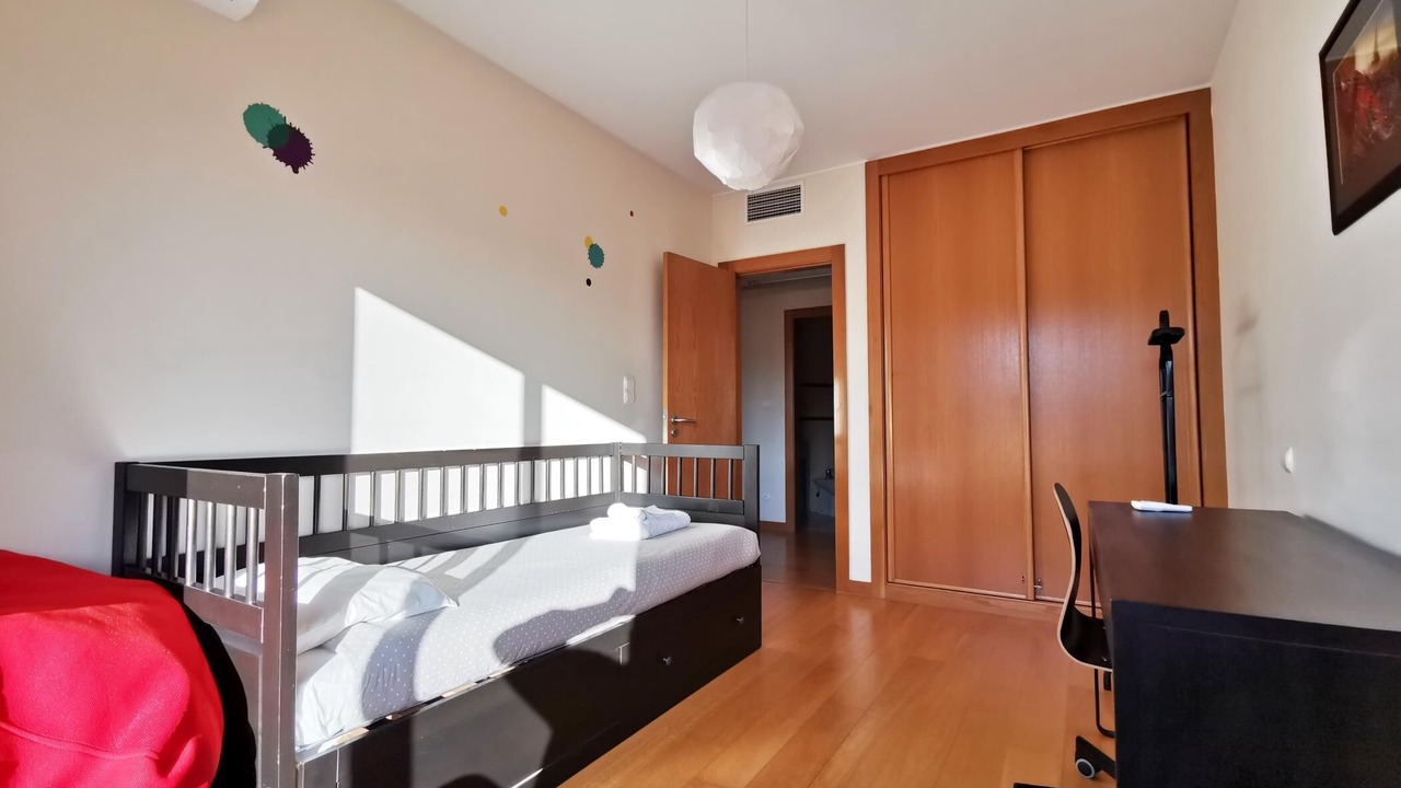 Photo of Bedroom in Parque das Nacoes