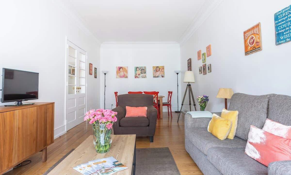 Photo of Livingroom in Sao Jorge de Arroios