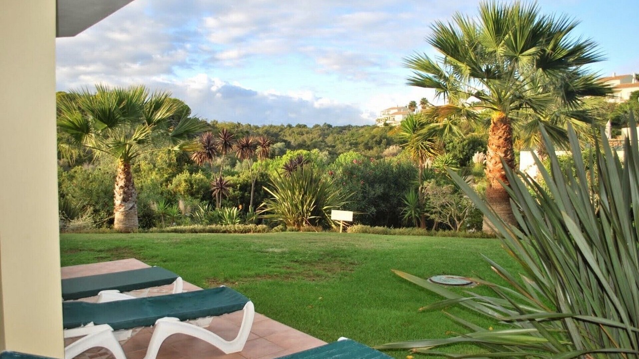 Photo of Outdoor in Estombar