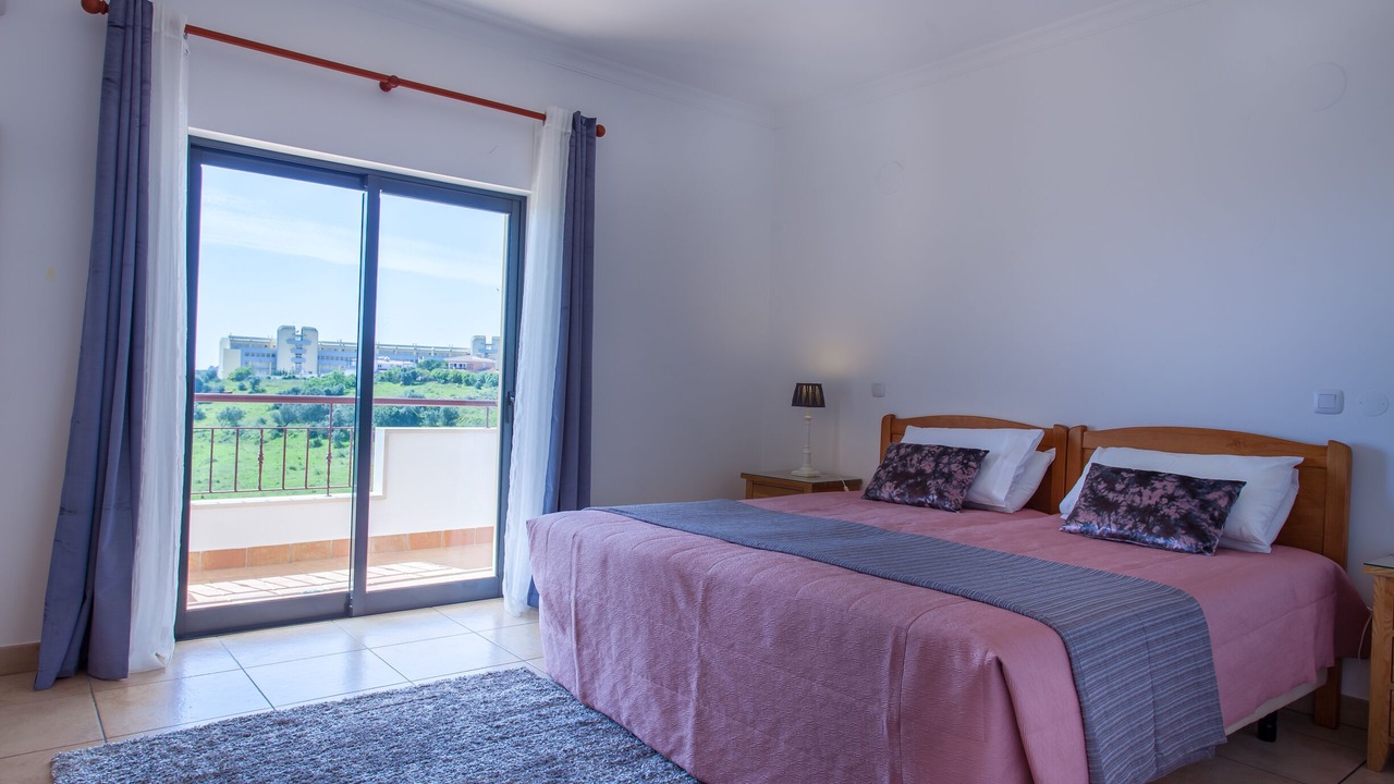 Photo of Bedroom in Albardeira