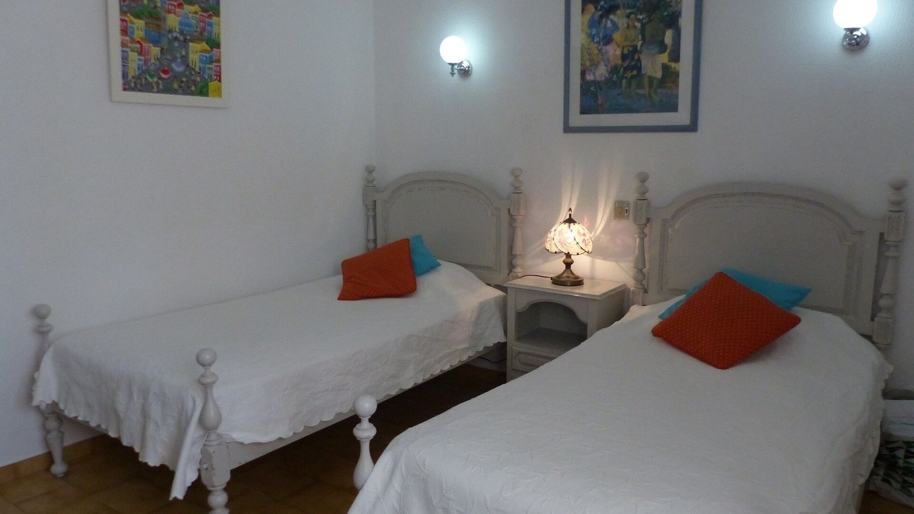 Photo of Bedroom in Alporchinhos