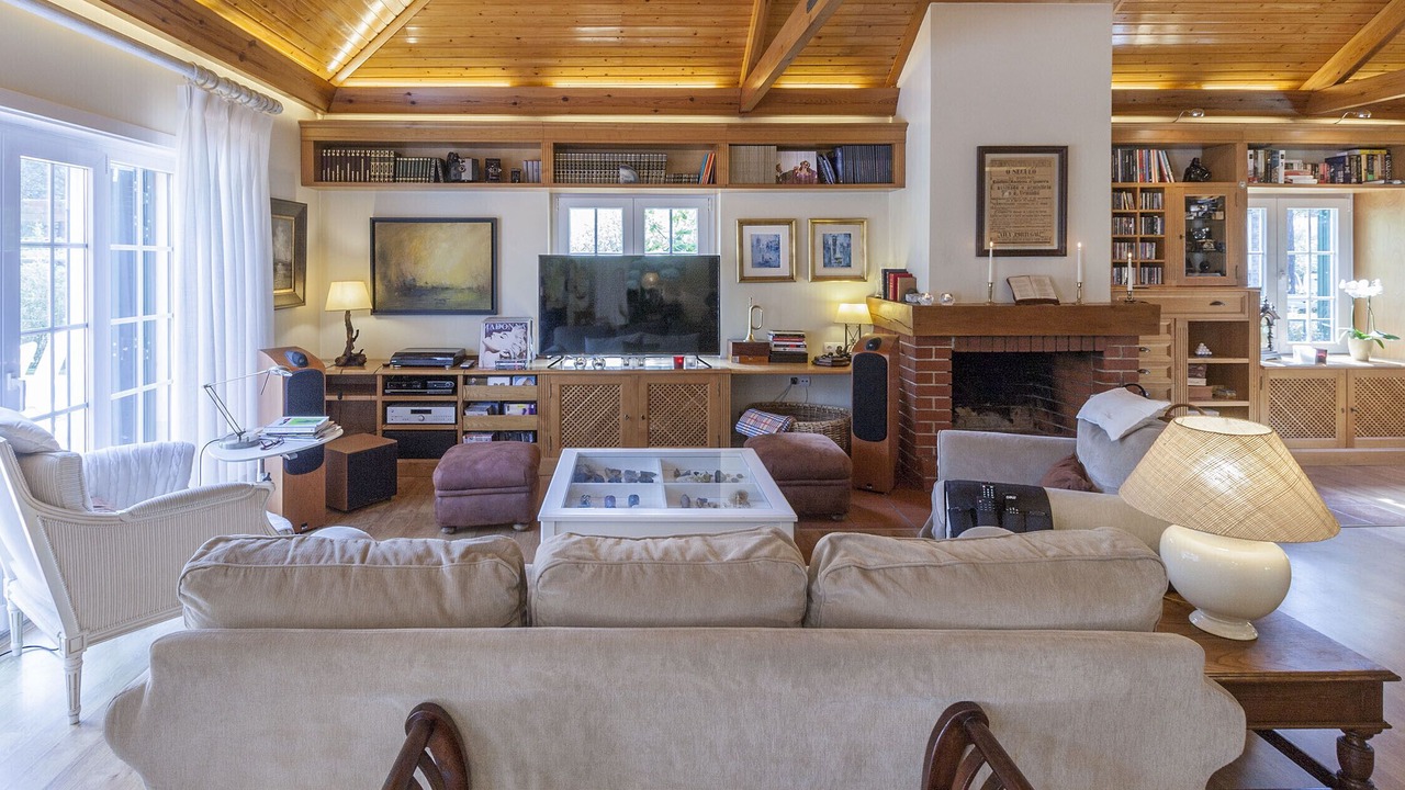Photo of Livingroom in Charneca de Caparica e Sobreda