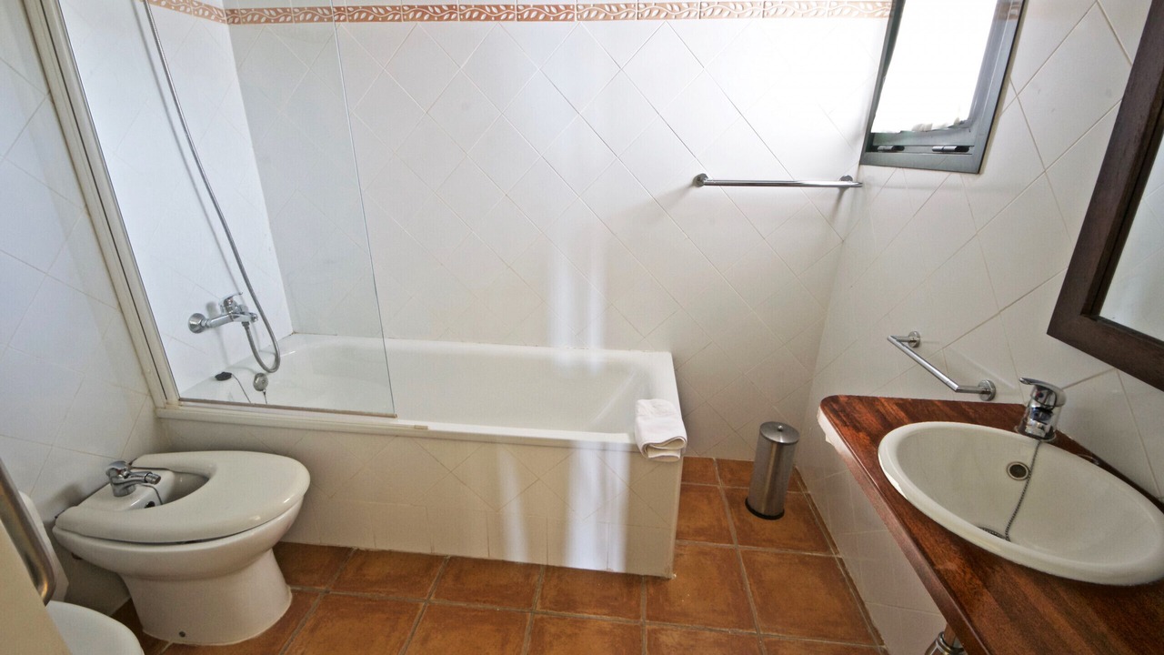 Photo of Bathroom in El Perello