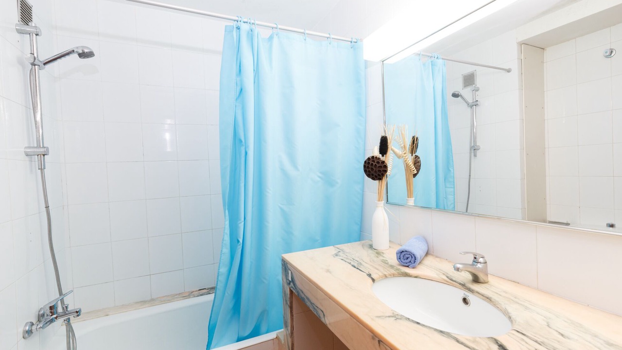 Photo of Bathroom in Pals