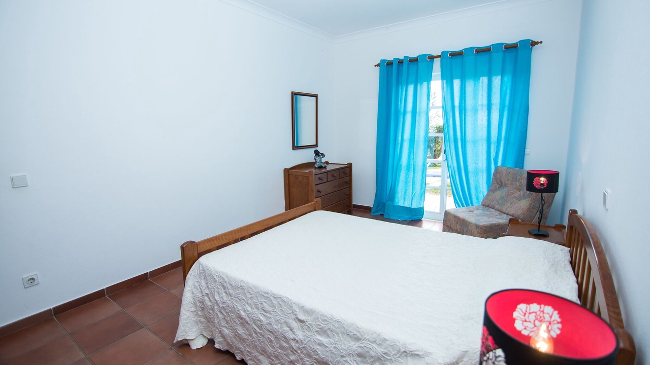 Photo of Bedroom in Albardeira