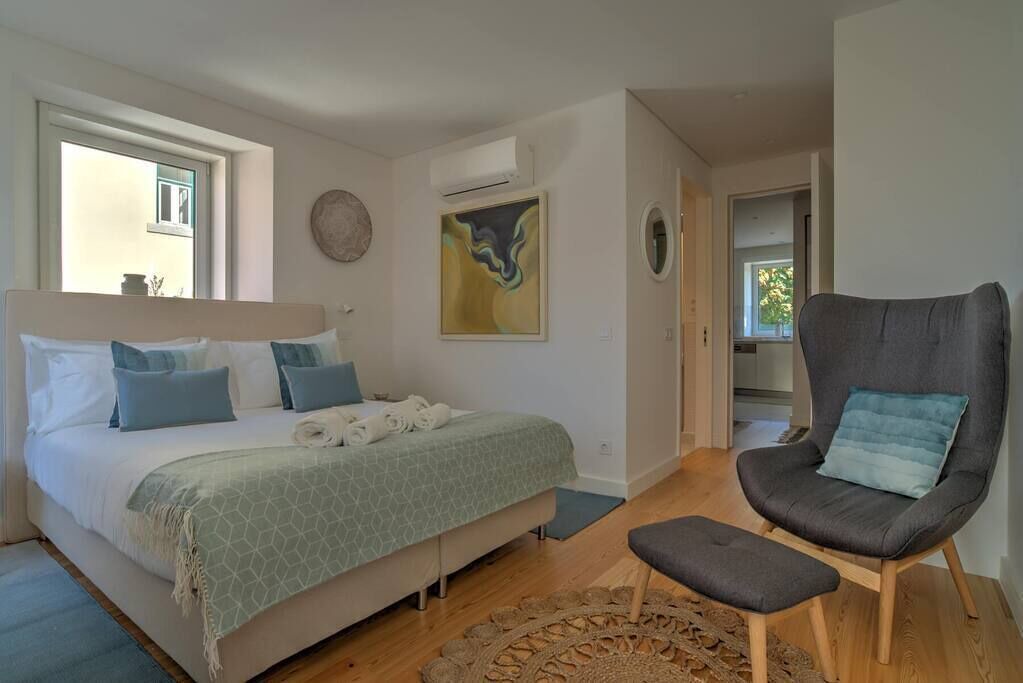 Photo of Bedroom in Estoril