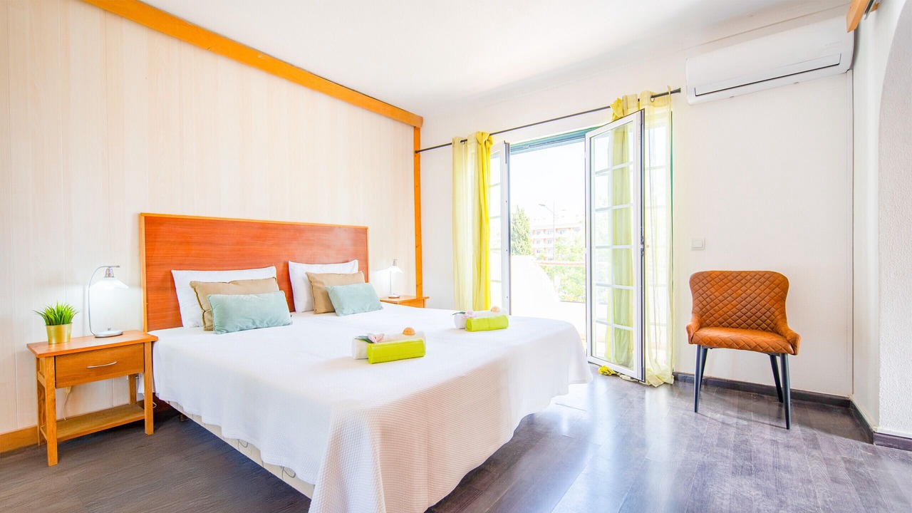 Photo of Bedroom in Correeira