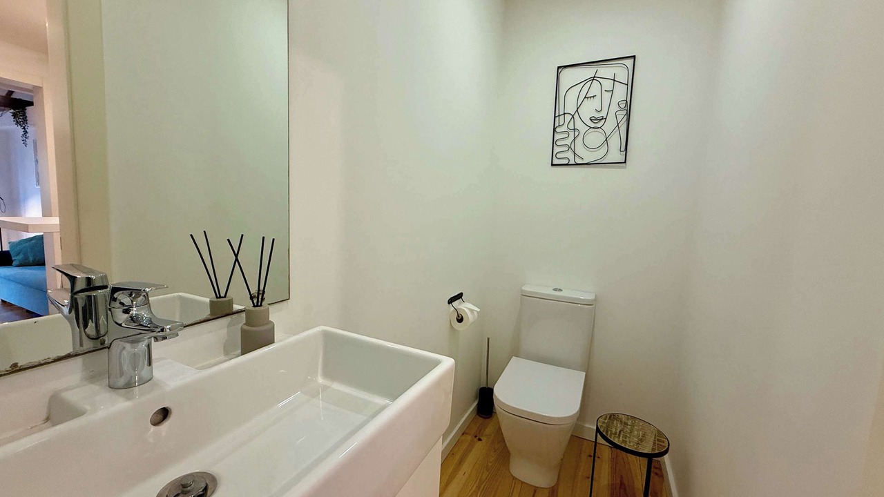 Photo of Bathroom in Mouraria