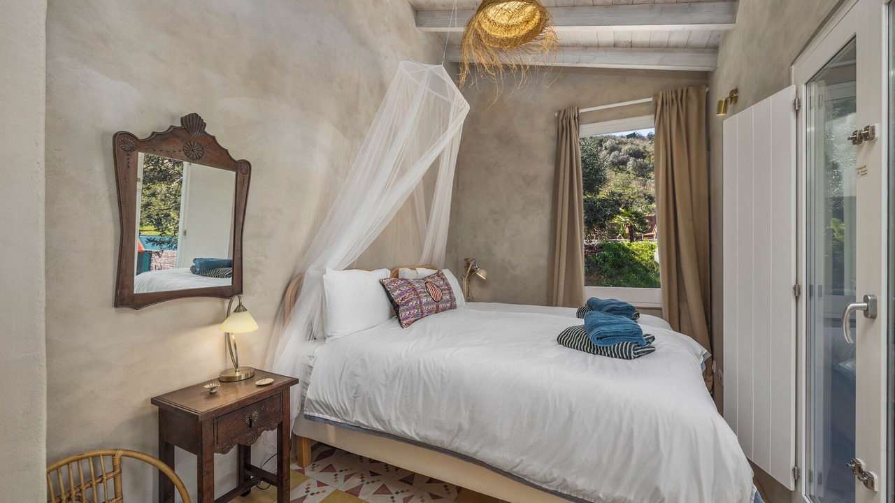 Photo of Bedroom in Santa Catarina da Fonte do Bispo
