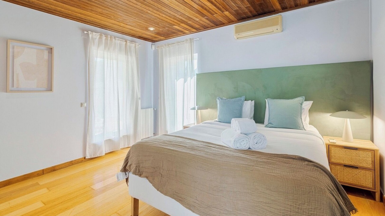 Photo of Bedroom in Azoia