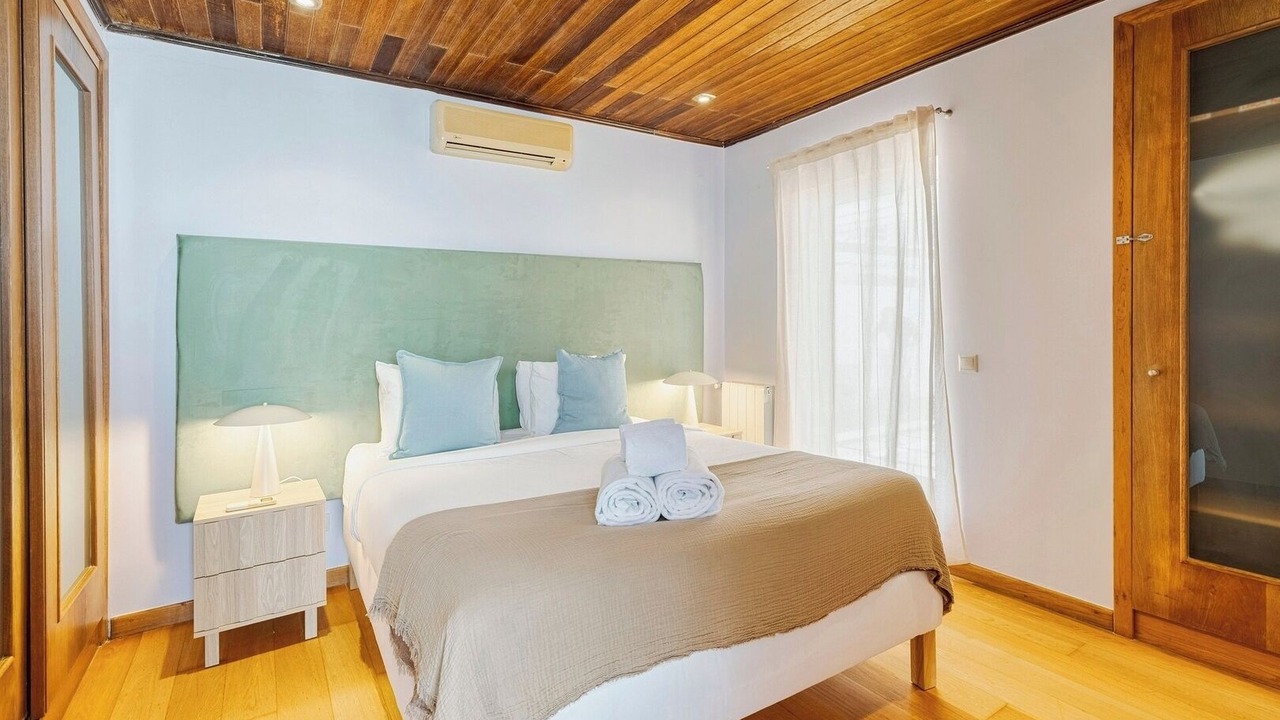 Photo of Bedroom in Azoia