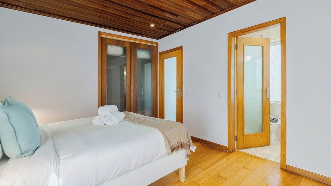 Photo of Bedroom in Azoia