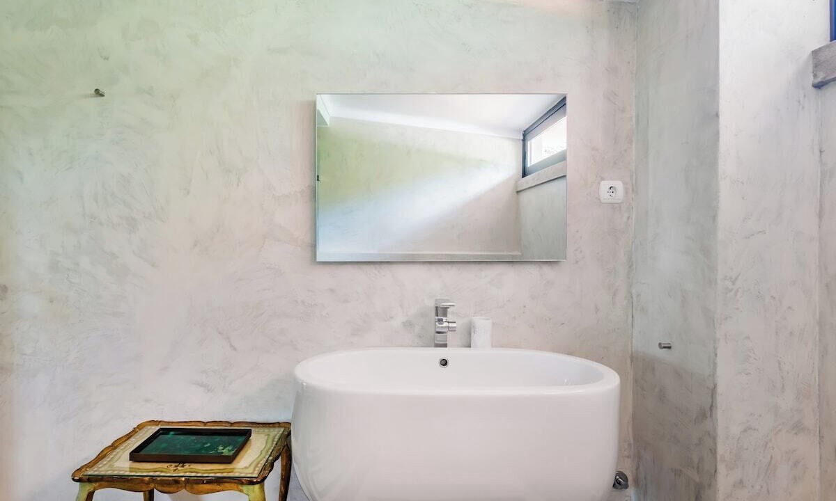 Photo of Bathroom in Estoril