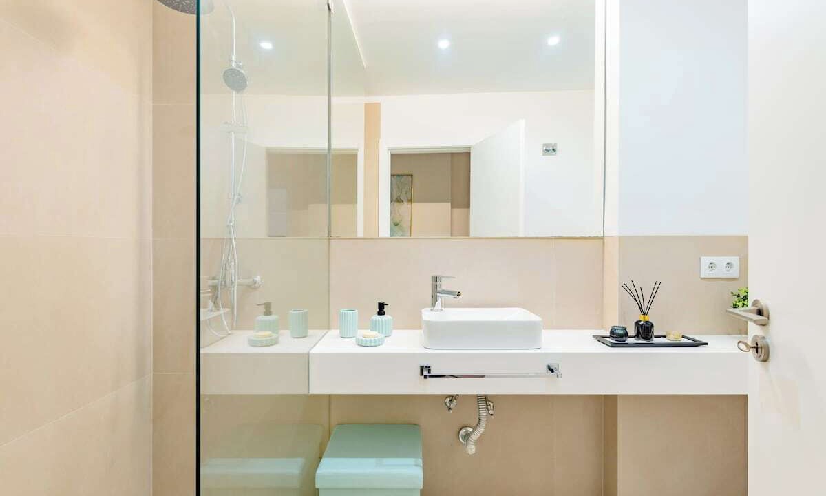 Photo of Bathroom in Paco De Arcos