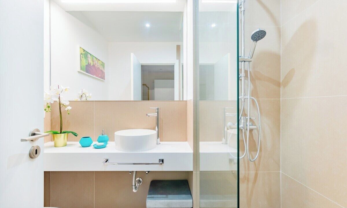 Photo of Bathroom in Paco De Arcos