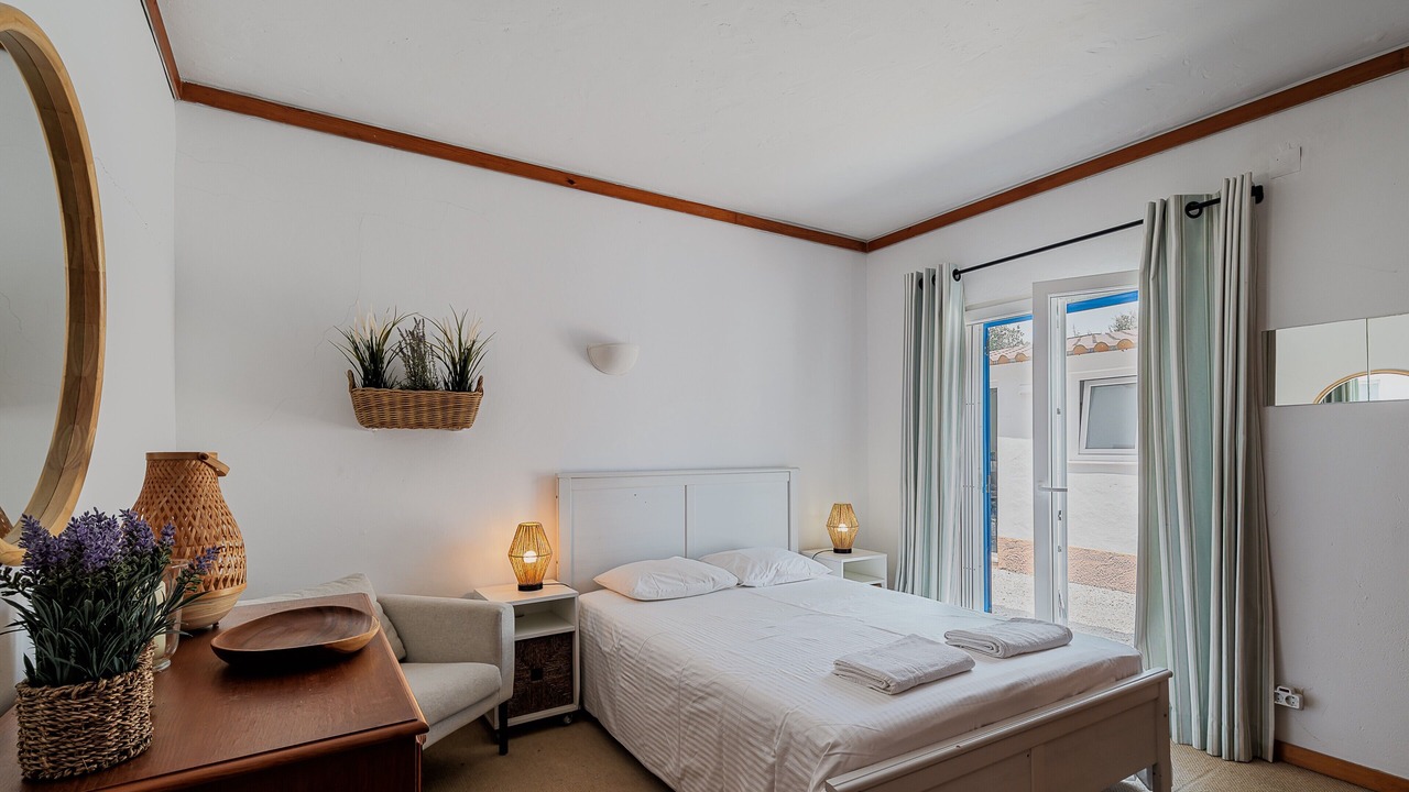 Photo of Bedroom in Vila Nogueira de Azeitao
