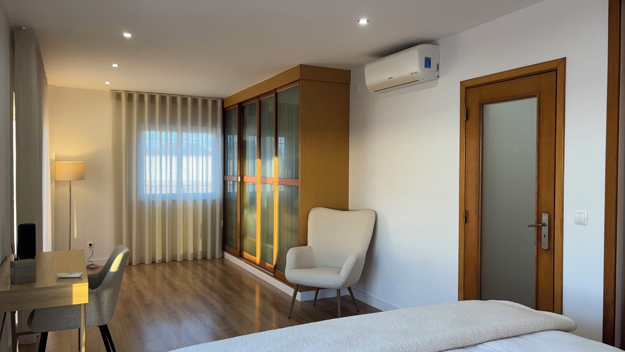 Photo of Bedroom in Zambujal