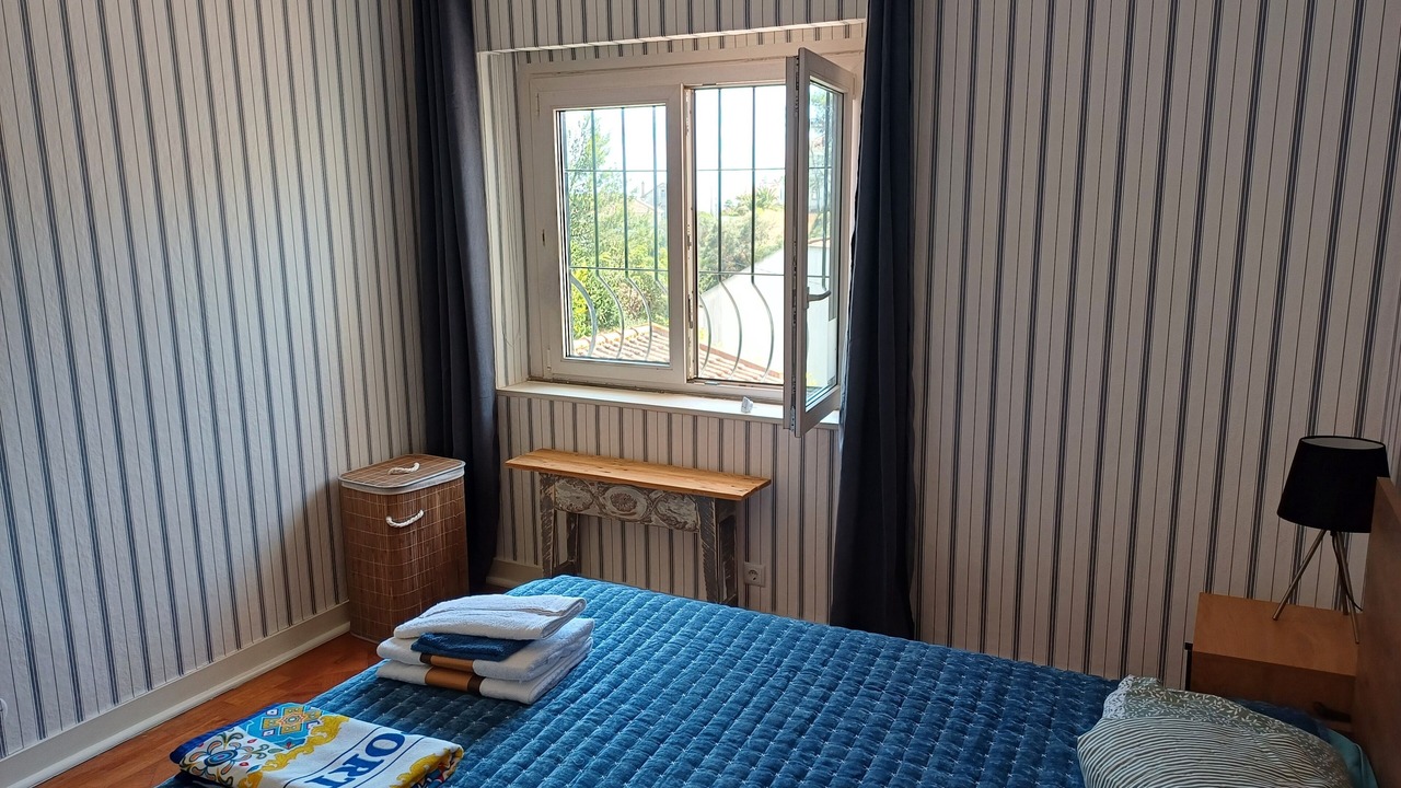 Photo of Bedroom in Estoril