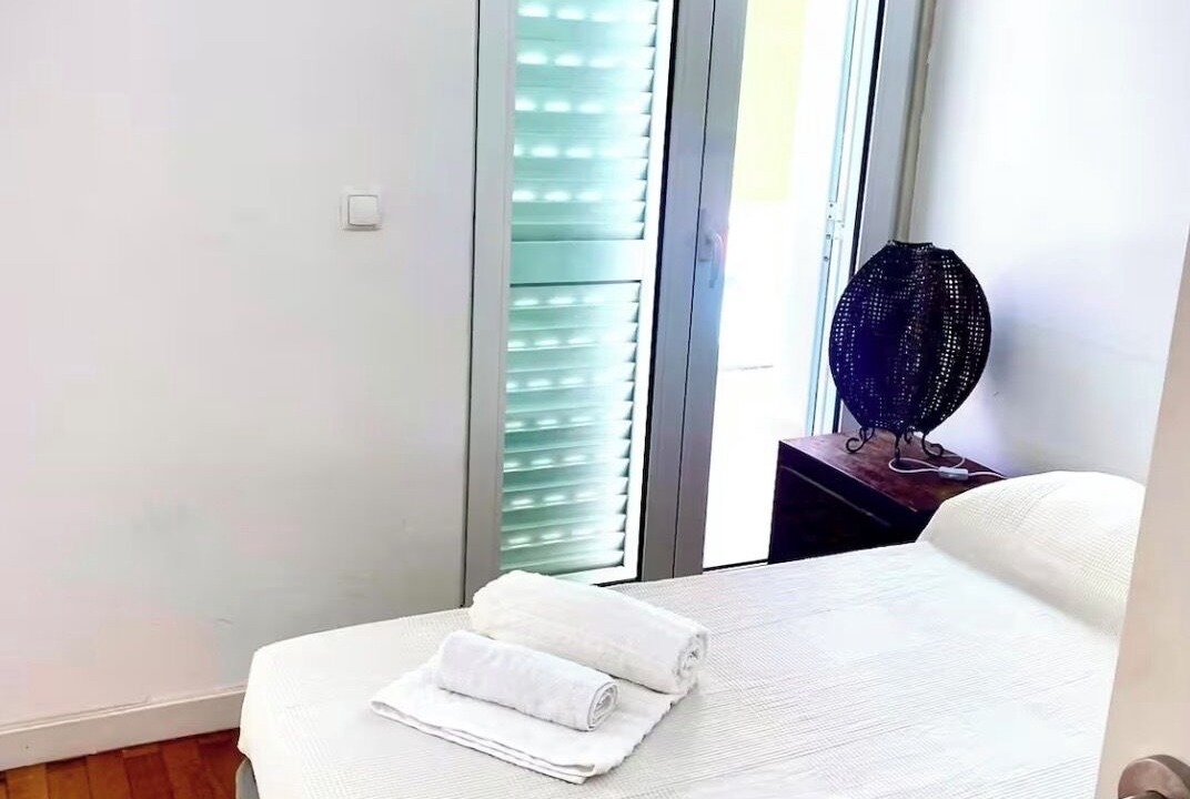 Photo of Bedroom in Oeiras