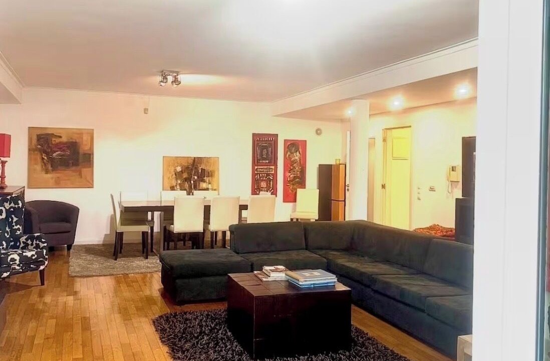 Photo of Livingroom in Oeiras