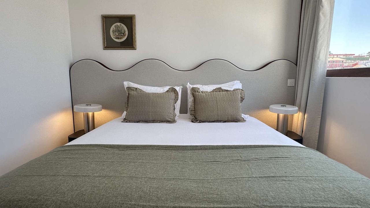 Photo of Bedroom in Estoril