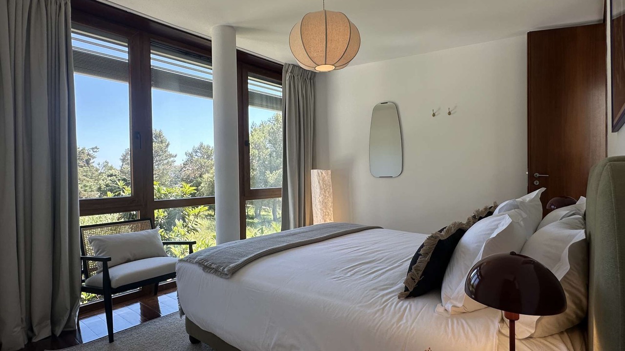 Photo of Bedroom in Estoril