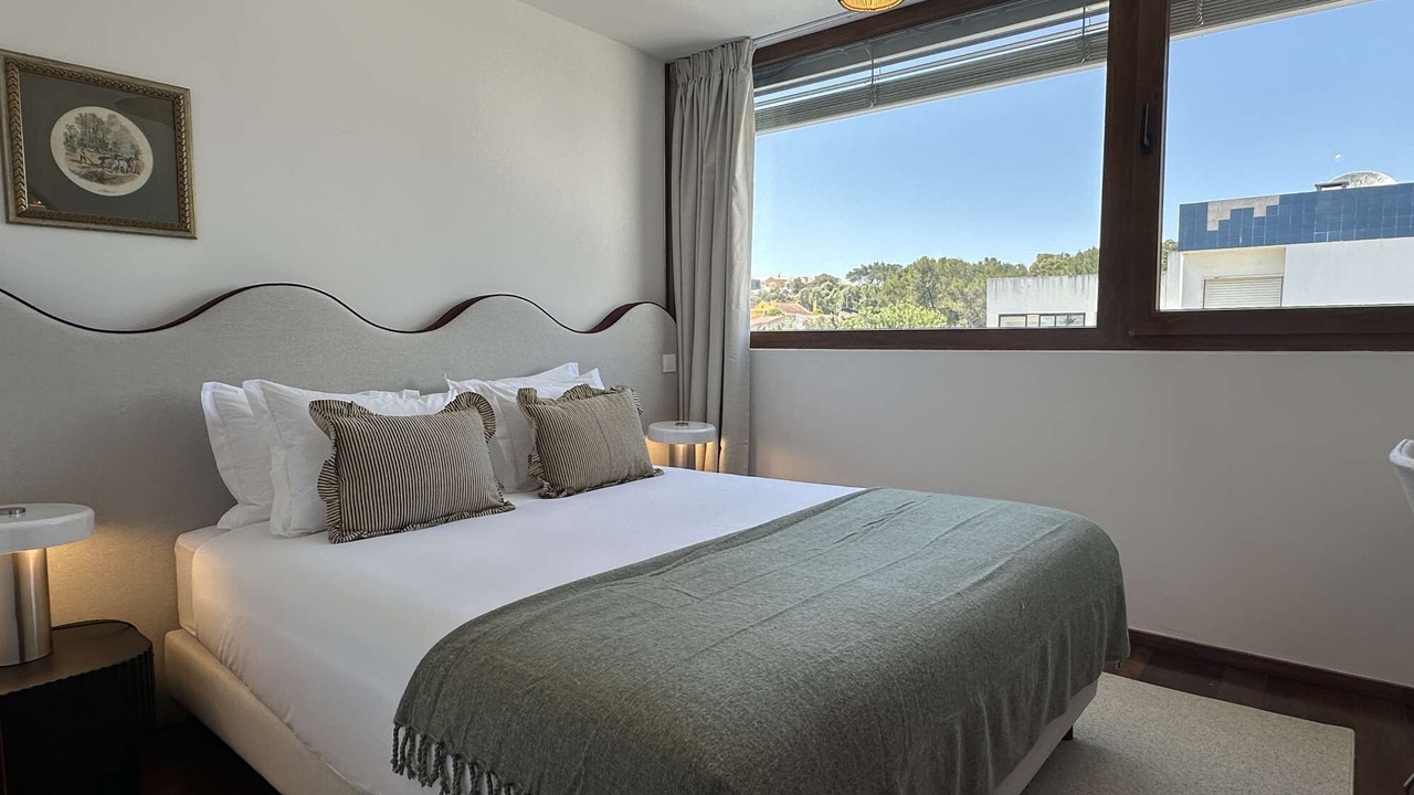 Photo of Bedroom in Estoril