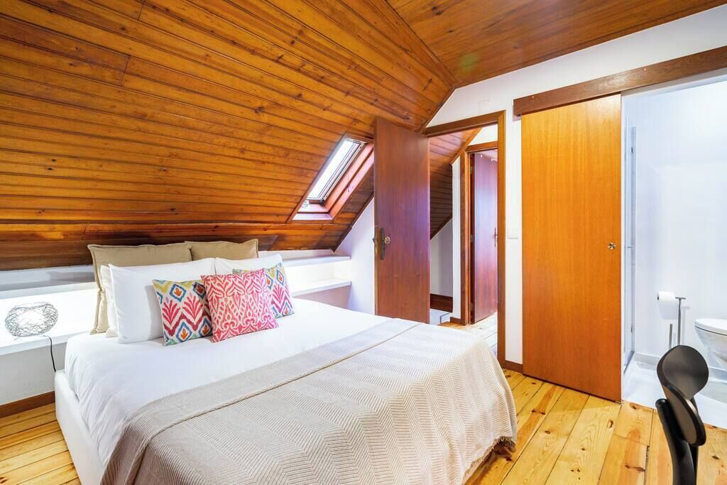 Photo of Bedroom in Santo Estevao