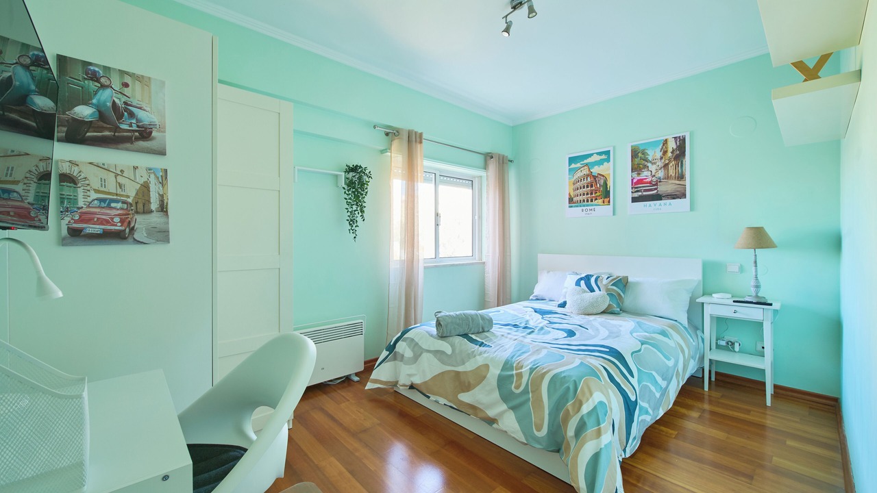 Photo of Bedroom in Odivelas