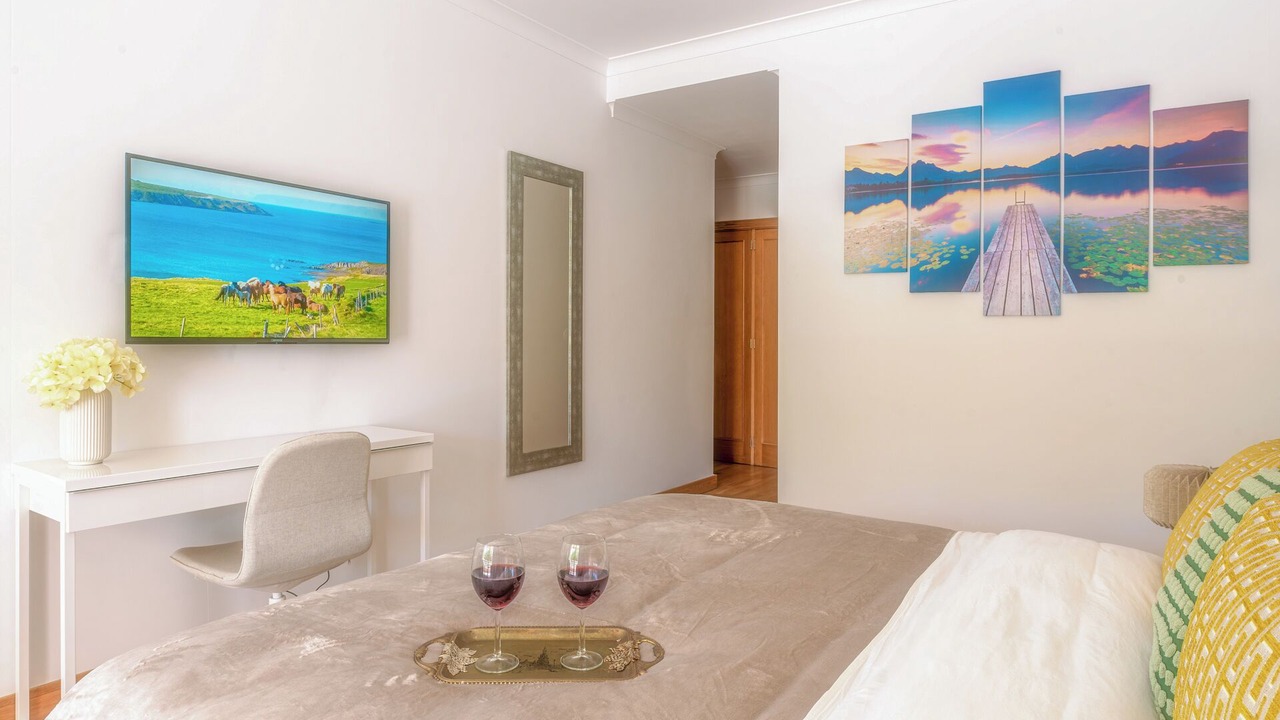 Photo of Bedroom in Cascais