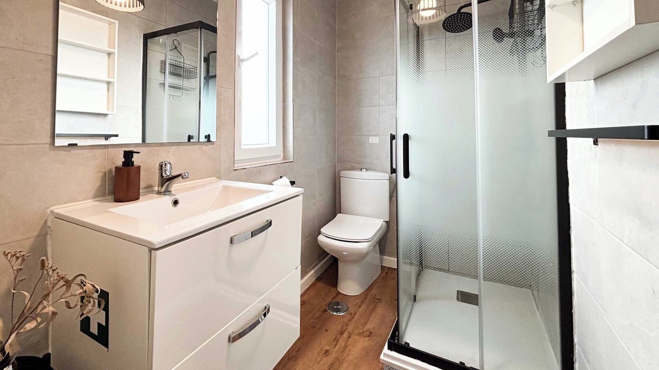 Photo of Bathroom in Perofilho