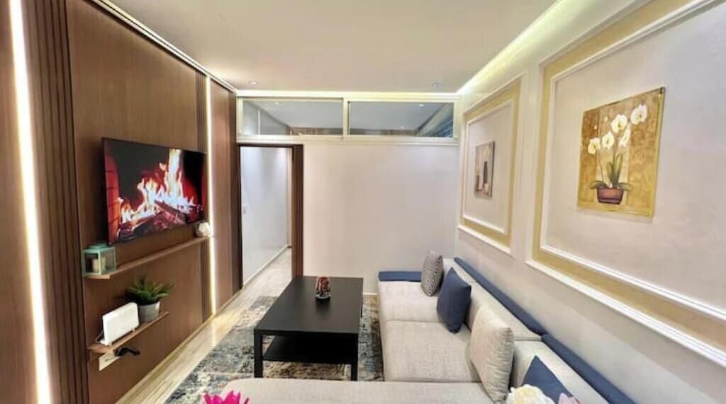 Photo of Livingroom in LA GIRONDE