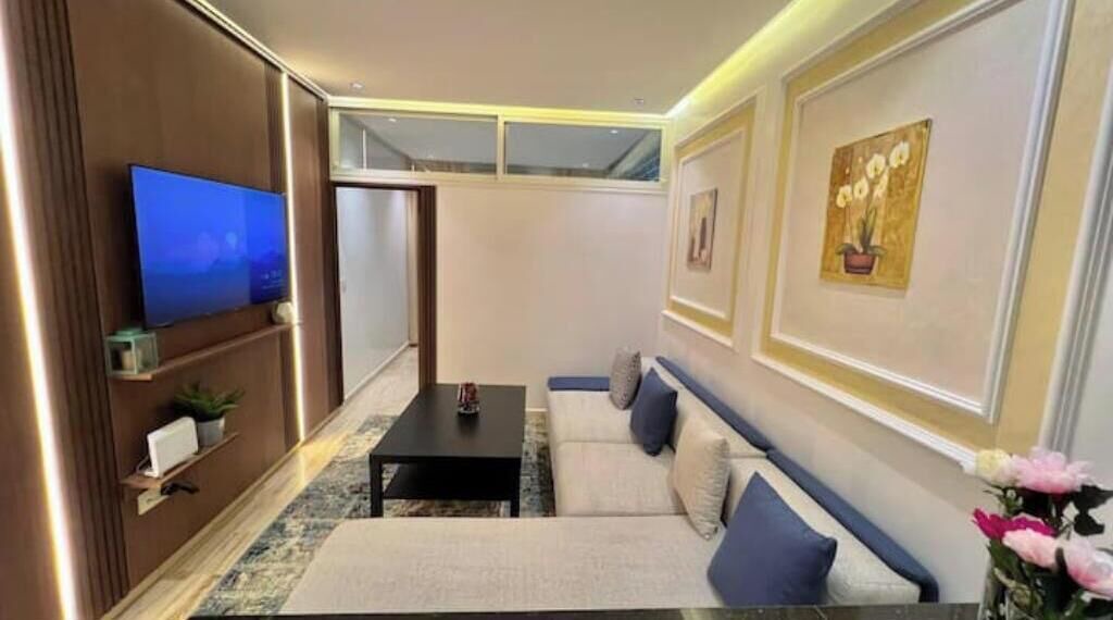 Photo of Livingroom in LA GIRONDE