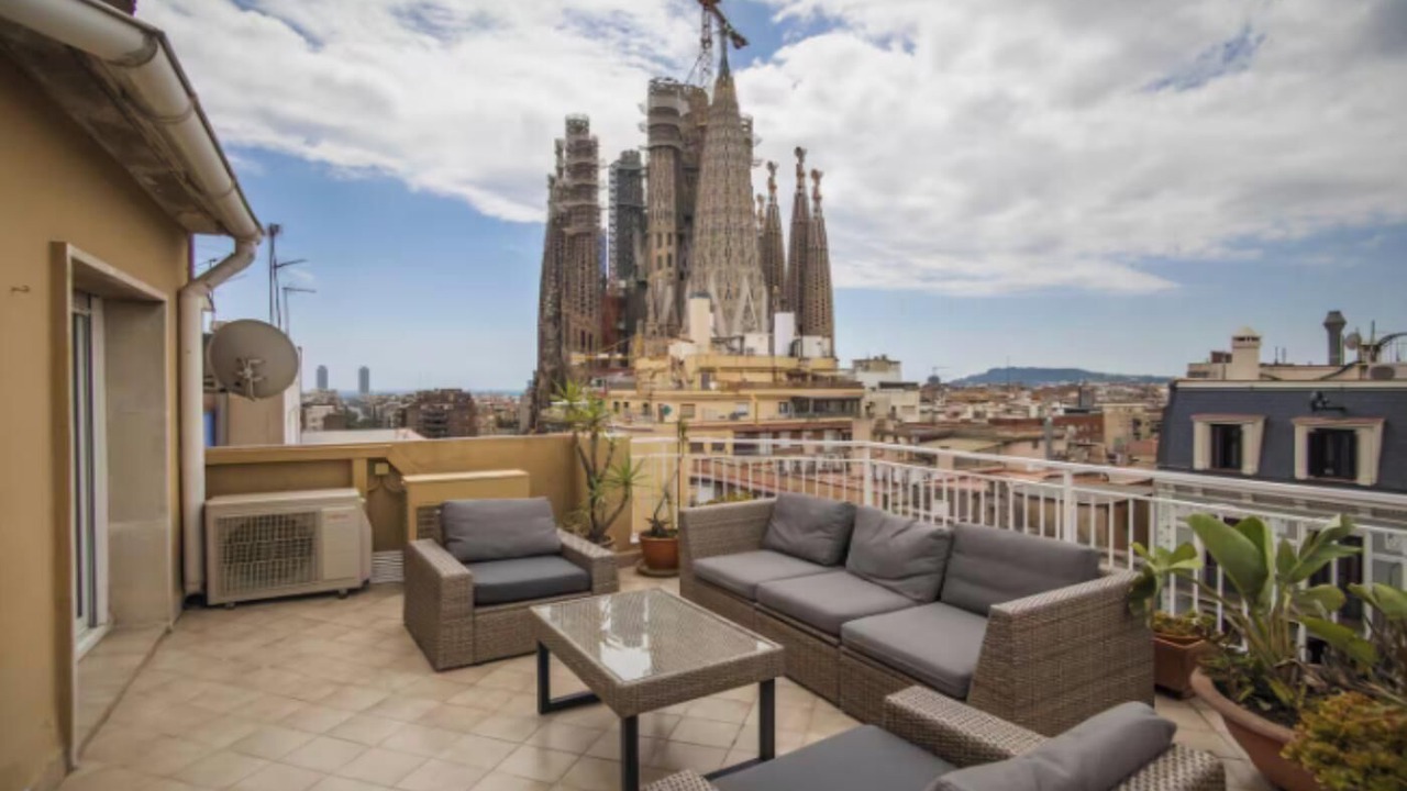 Photo of Outdoor in La Sagrada Familia