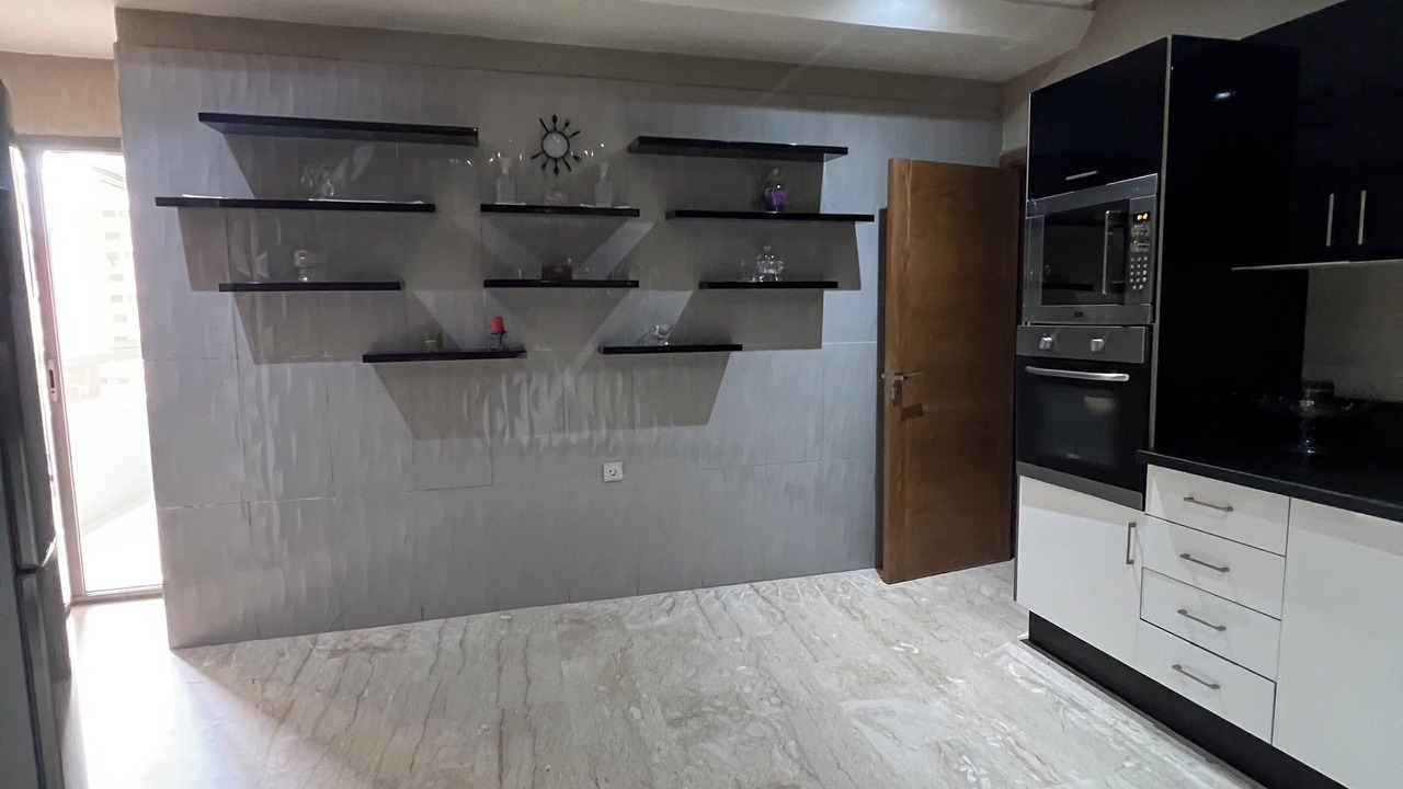 Photo of Kitchen in SOUR JDID