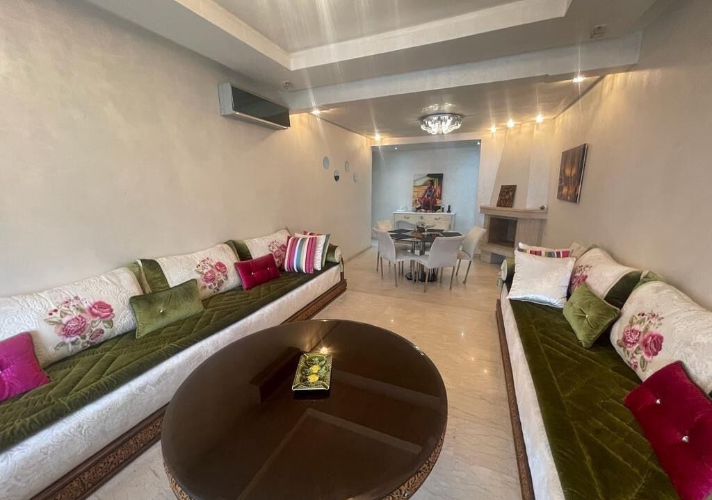 Photo of Livingroom in SOUR JDID