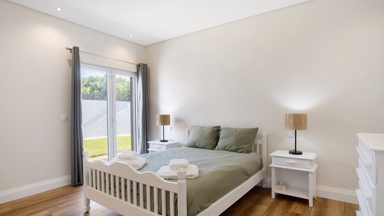 Photo of Bedroom in Atalaia