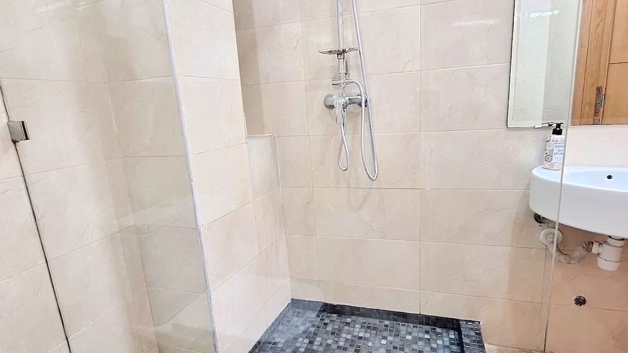 Photo of Bathroom in SOUR JDID