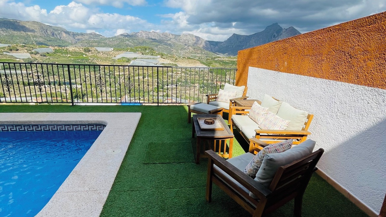 Photo of Outdoor in Callosa d' En Sarria