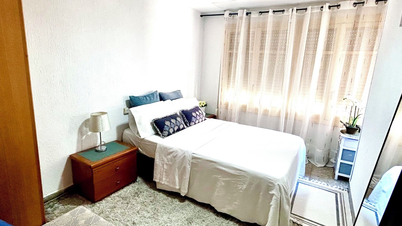 Photo of Bedroom in Alicante City Centre