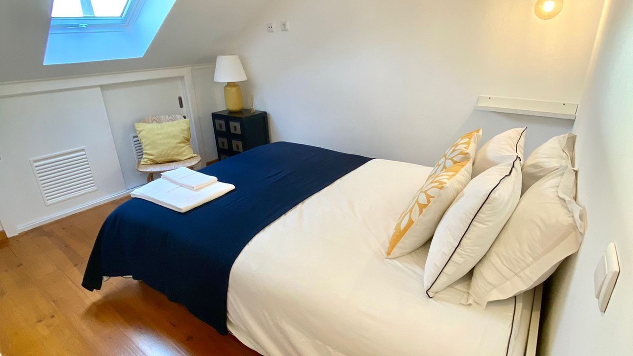 Photo of Bedroom in Alcanhoes