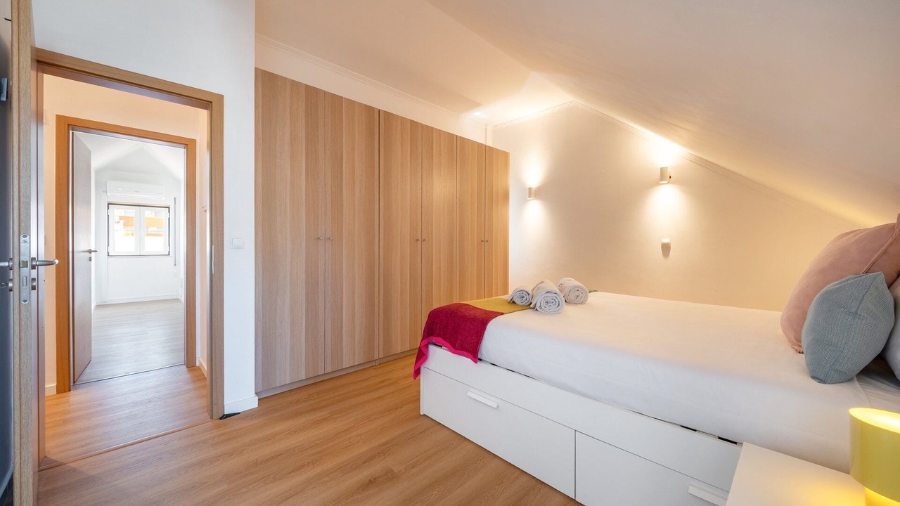 Photo of Bedroom in Linda-a-Velha