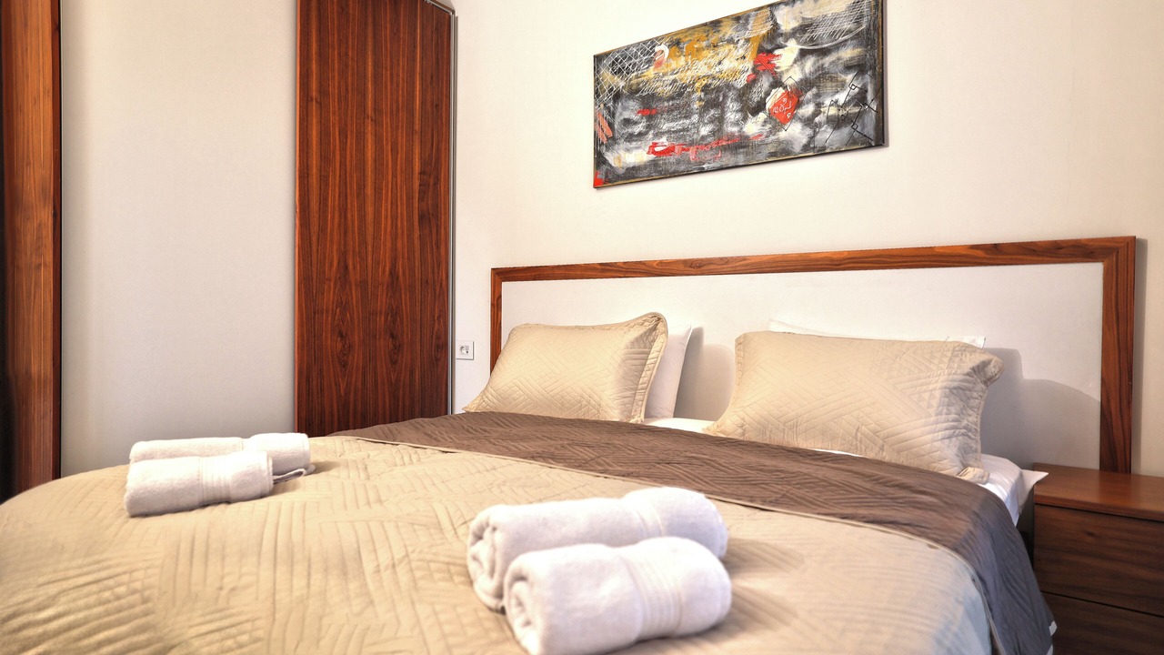 Photo of Bedroom in Mzaar Kfardebian