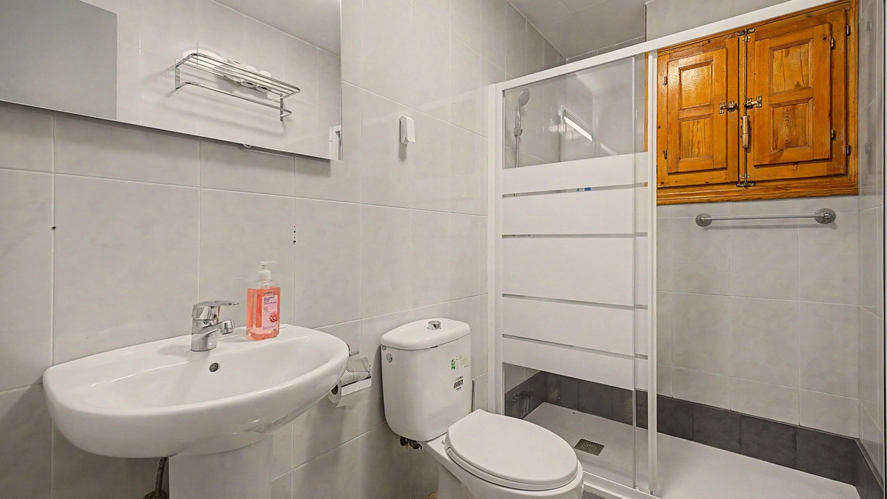 Photo of Bathroom in Aldover