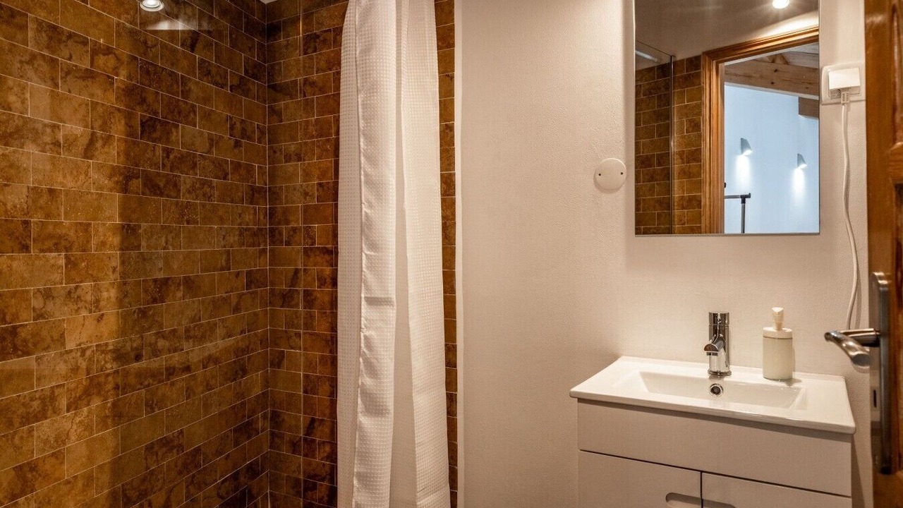 Photo of Bathroom in Caparica