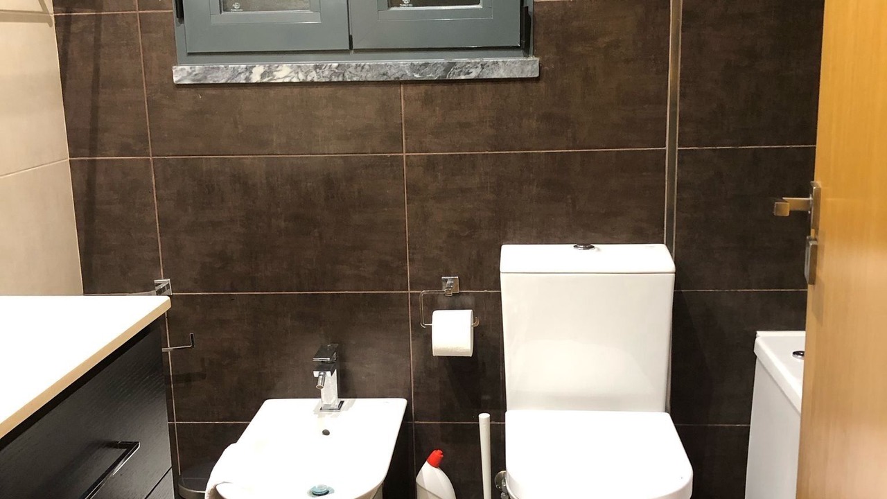 Photo of Bathroom in Corroios
