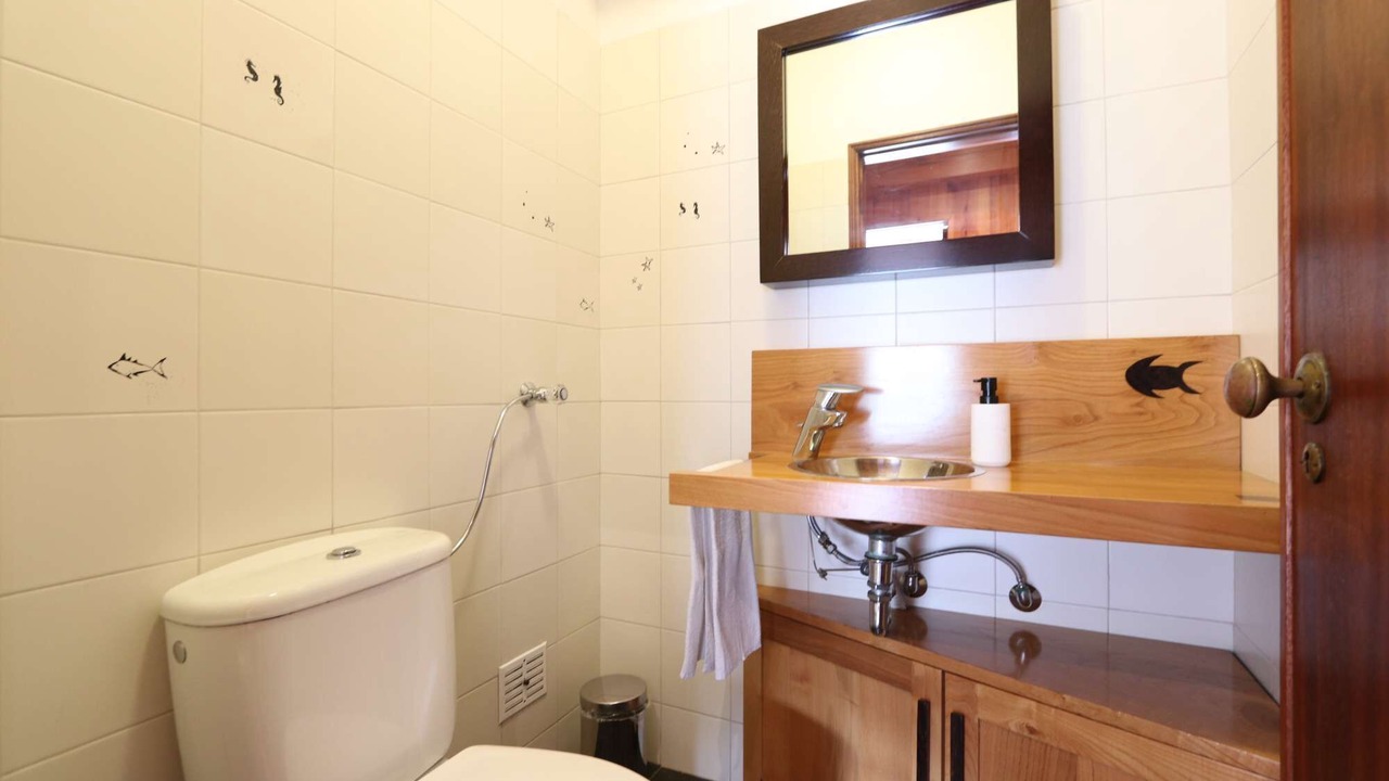 Photo of Bathroom in Alfornelos