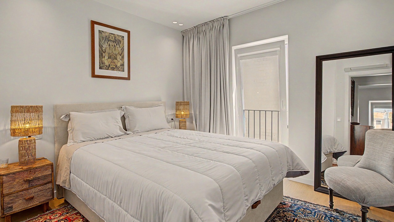 Photo of Bedroom in Trafaria